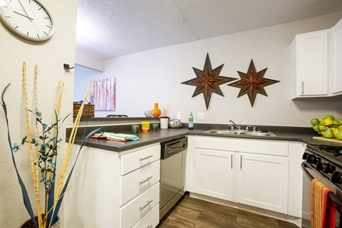 Kitchen at Villas de la Terraza Apartments in Albuquerque NM October 2020
